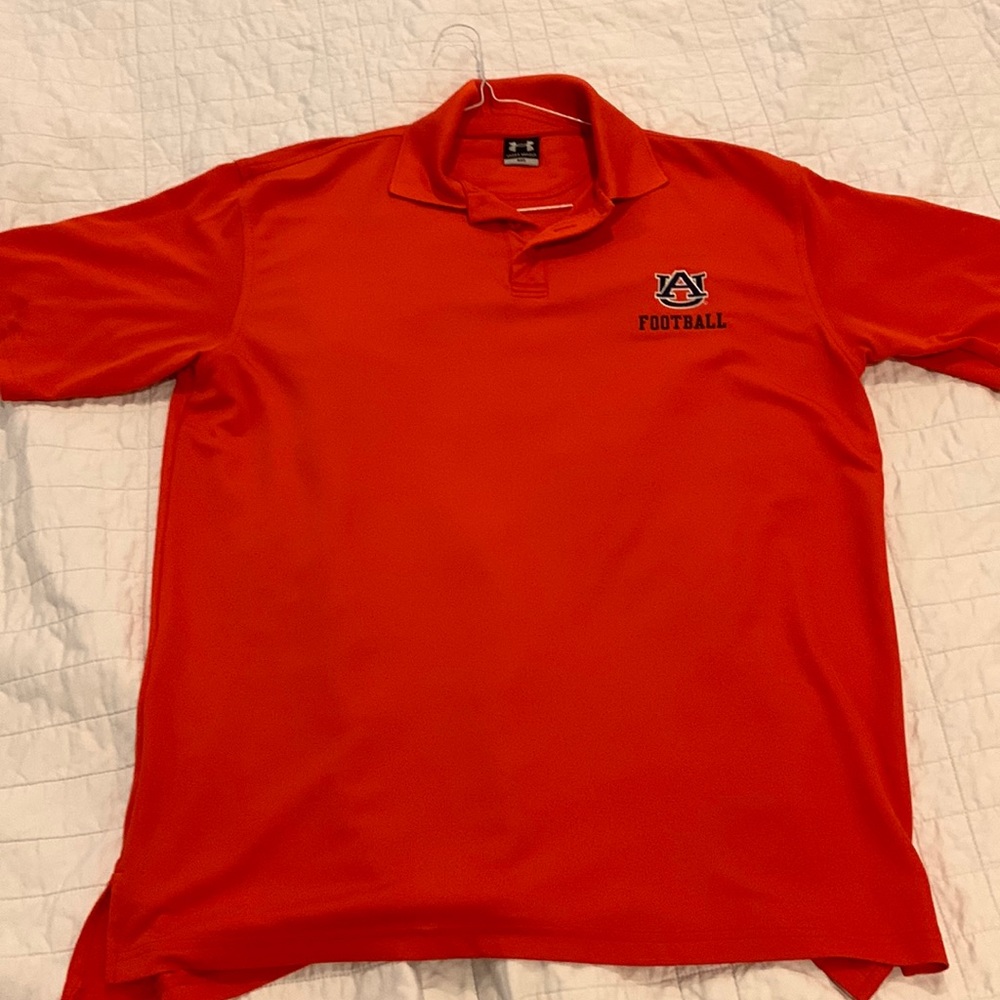 Auburn Football Under Armour Polo. Size Medium